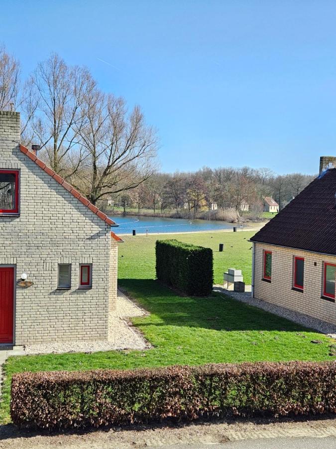 7 Person House With Garden, Firepit, Swimming Lake, Hammock, Child Friendly, In- And Outside Playground, Slide, And Great Coffee Ewijk Eksteriør bilde