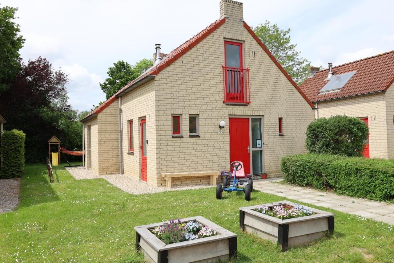 7 Person House With Garden, Firepit, Swimming Lake, Hammock, Child Friendly, In- And Outside Playground, Slide, And Great Coffee Ewijk Eksteriør bilde